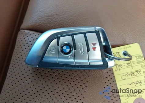 2022 BMW X7 xDrive40I z USA, uszkodzony, nr VIN 5UXCW2C04N9M81391